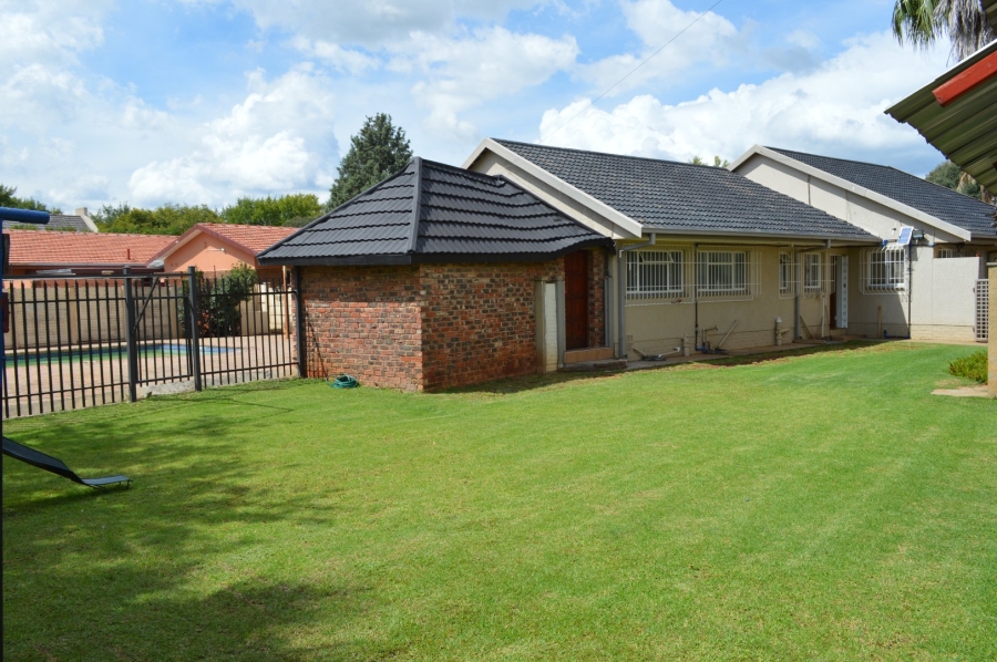 4 Bedroom Property for Sale in Stilfontein Ext 4 North West